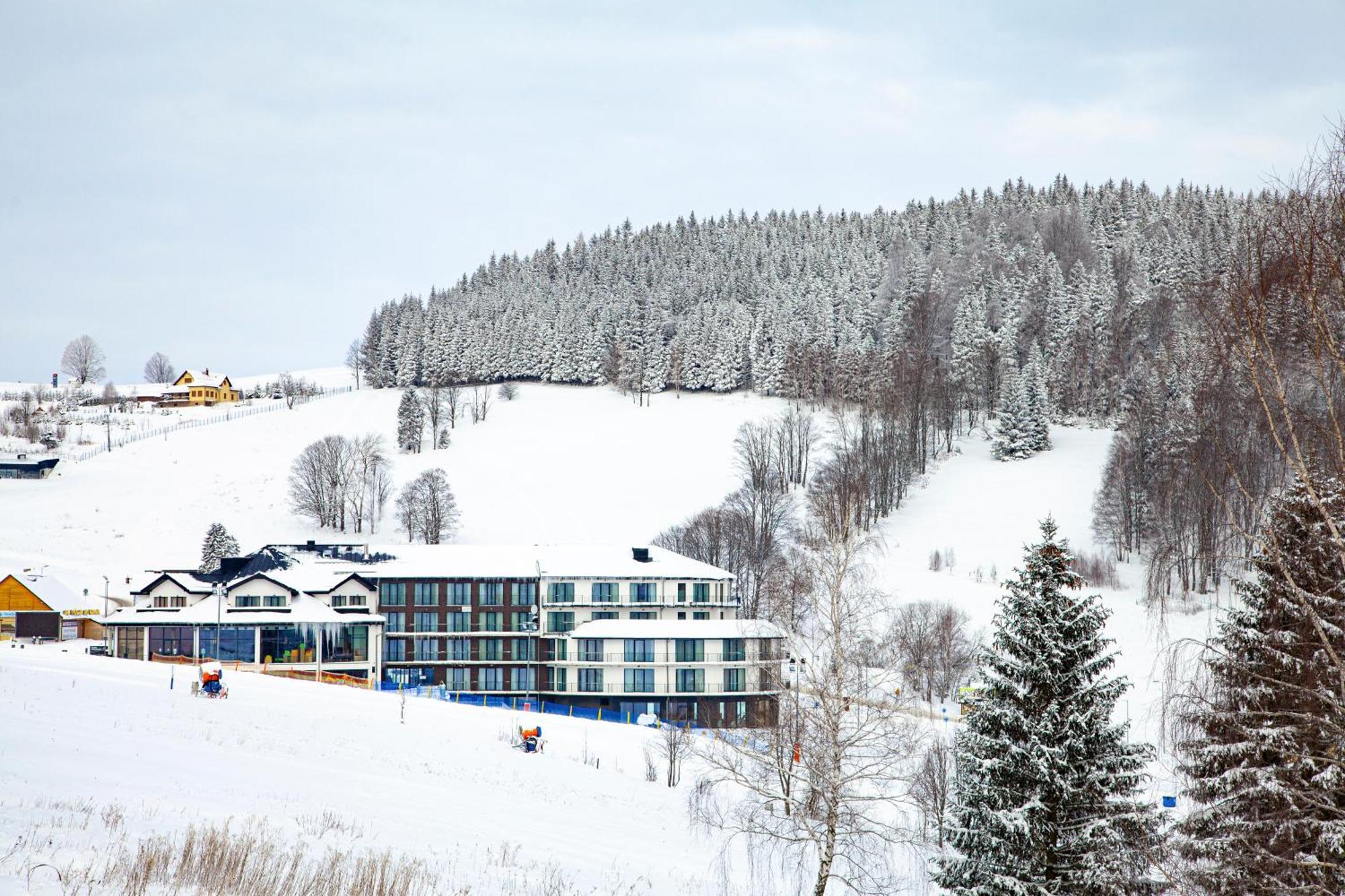 Czarna Perla - Czarna Gora Resort Sienna  Exterior photo